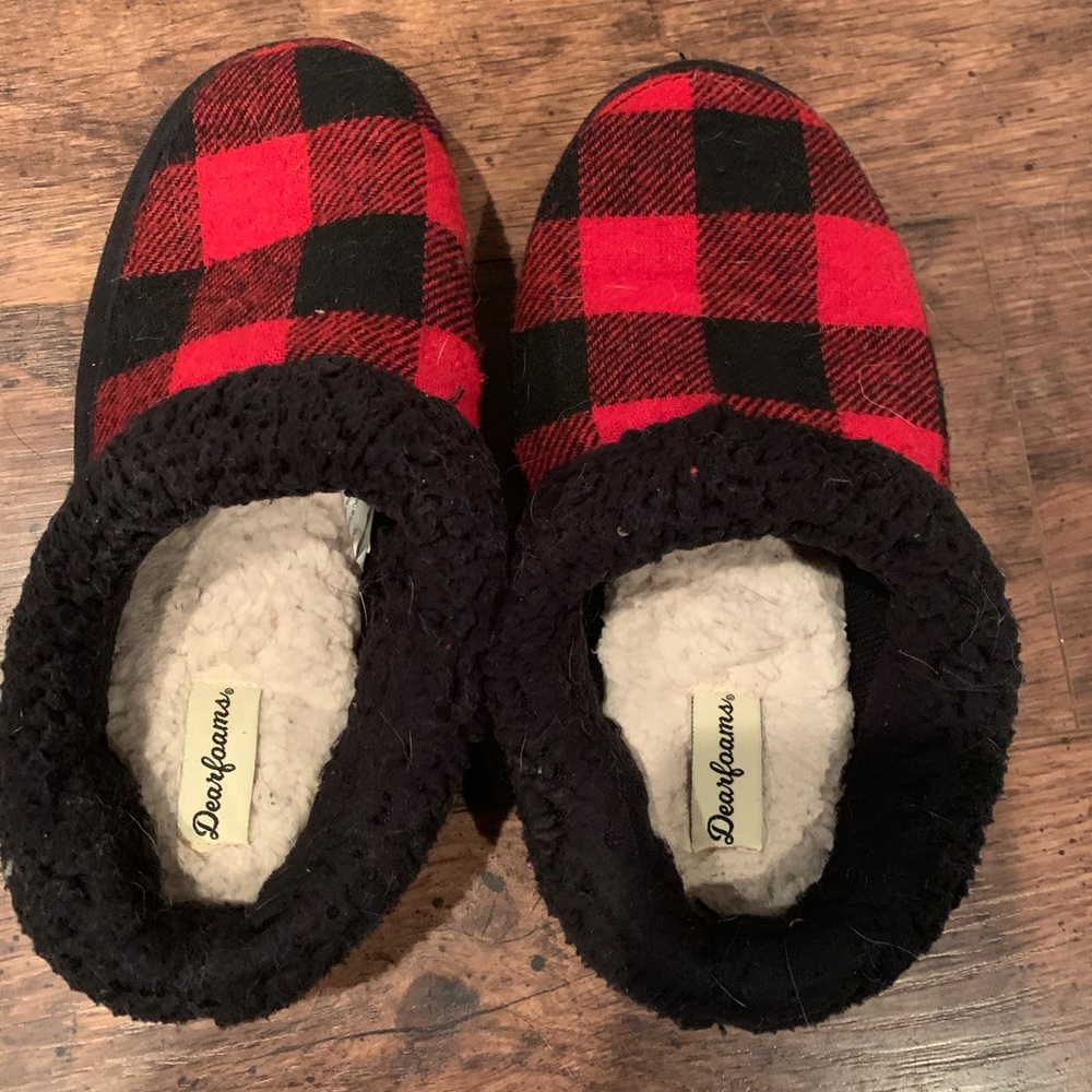 Slippers - worn once, too small for me.
